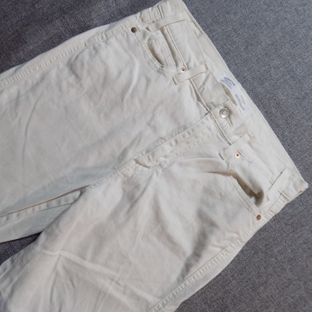 Signature by Levi Strauss Jeans Womens 10 W30 Off White Good Heritage High Rise